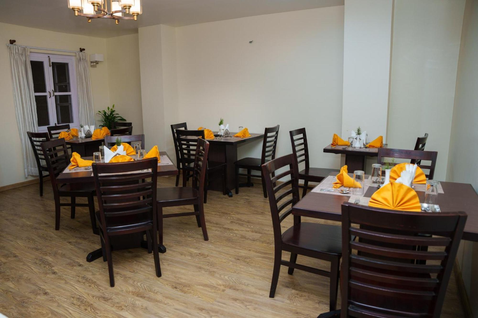 The Luxe Inn Boutique Hotel Kathmandu Esterno foto