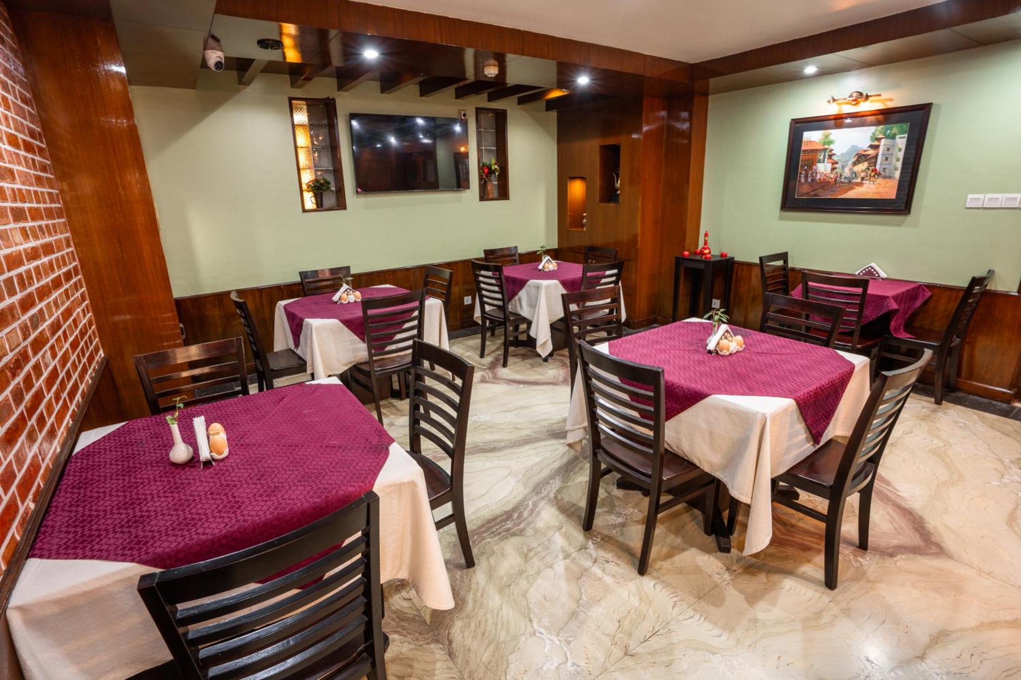 The Luxe Inn Boutique Hotel Kathmandu Esterno foto